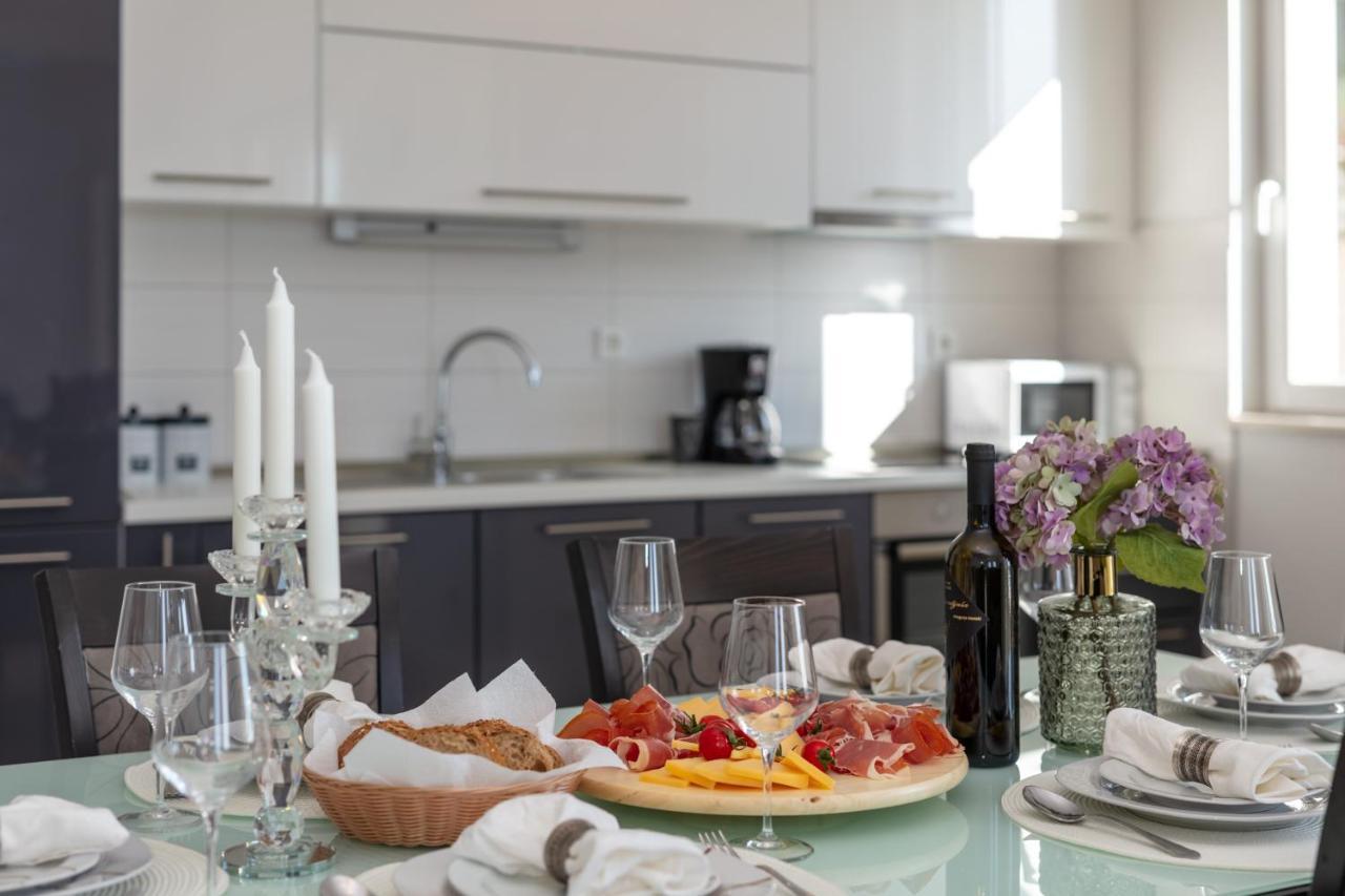 Apartments Tanita Подстрана Экстерьер фото